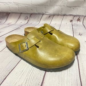 Birkenstock Boston Clog Pear Color Leather Slip On Soft Footbed